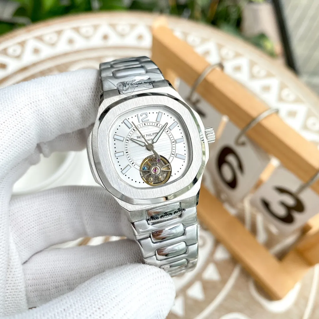 【High-end replica】💰1720! Patek Philippe ‼ ️Nautilus series🌹🌹🌹Exquisite men's watches, multi-functional design, noble atmosphere, gentleman style, excellent quality, hot selling all over the city. Using fully automatic imported Citizen 8215 mechanical movement, top-grade 316 stainless steel case, natural rubber strap, mineral super mirror, size 42mm🔥Top product, high quality products constantly🔥